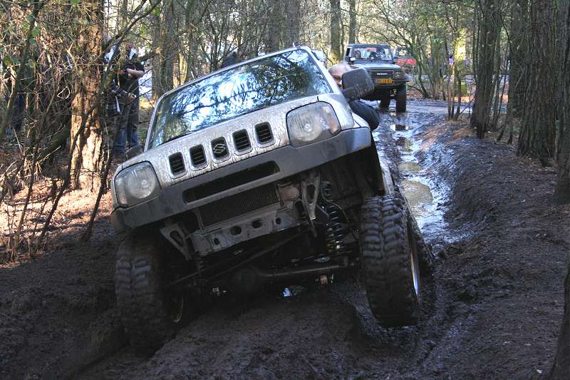 778x510 pixels (82K)