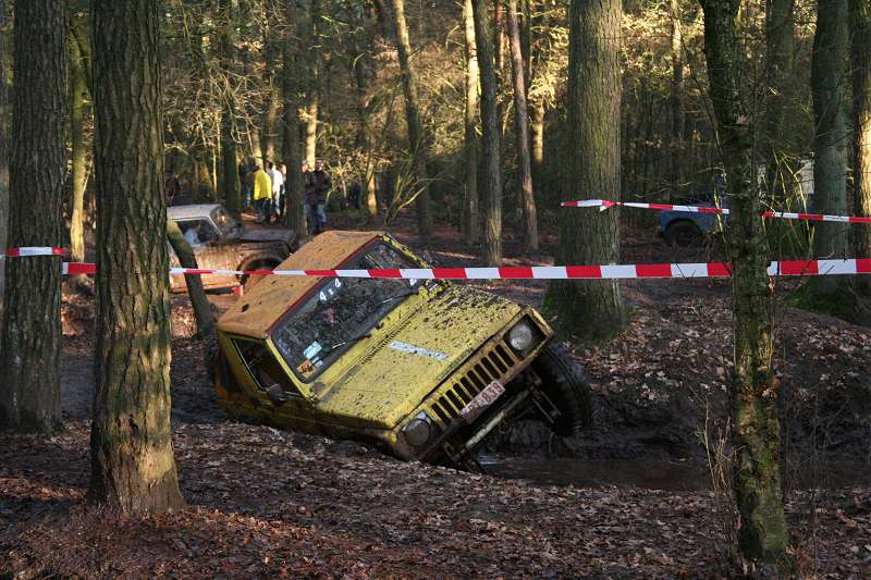 778x510 pixels (84K)