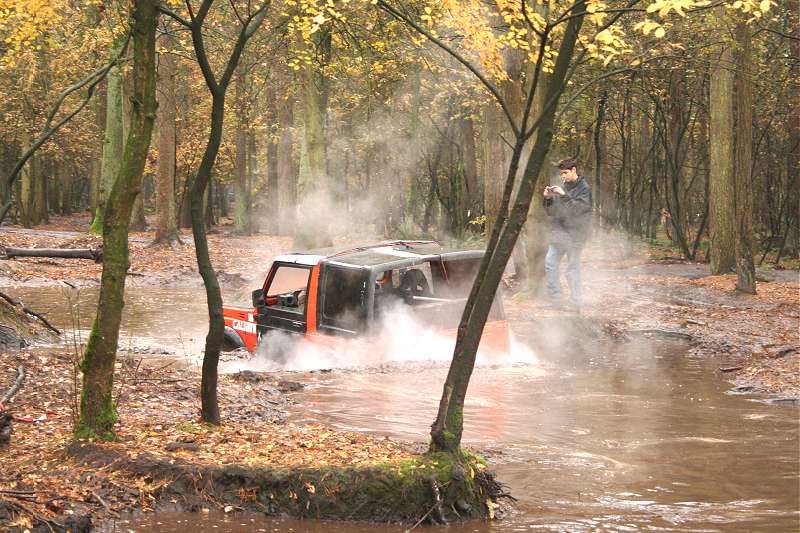 778x510 pixels (87K)