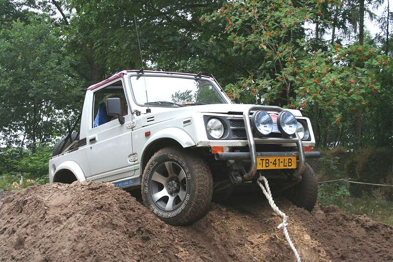 778x510 pixels (94K)