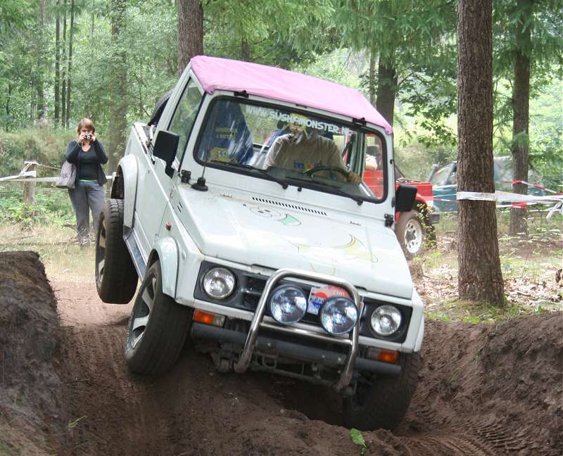 778x625 pixels (86K)