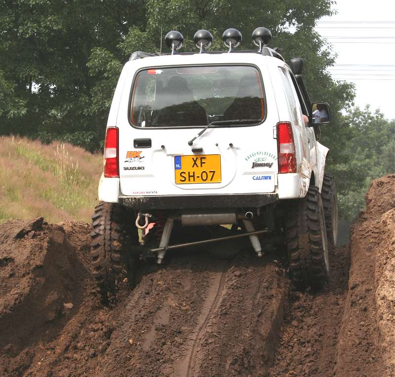 778x742 pixels (87K)