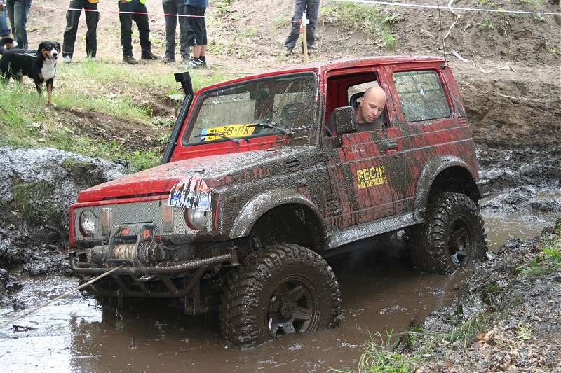 778x510 pixels (98K)