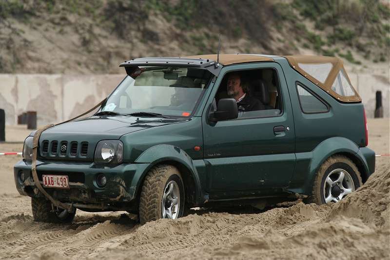 778x510 pixels (53K)